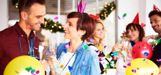 07_how_navigate_holiday_office_parties_according_etiquette_expert_right_thing_gpointstudio